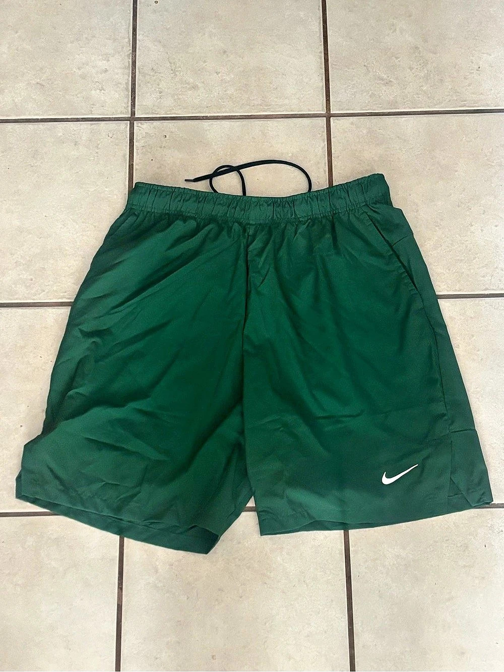 Nike Dri-FIT Athletic Shorts Green Large NWT